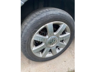 Diskovi za Volkswagen Touran od 2004. do 2005. god.