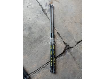 Amortizeri stakla na gepeku za Peugeot 206