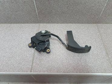 Pedala gasa za Renault Koleos od 2008. do 2015. god.