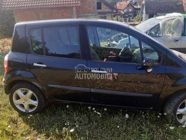 vrata za Renault Modus od 2003. do 2010. god.