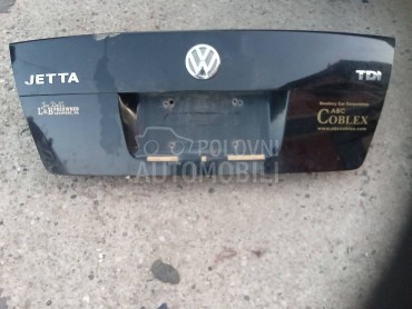 Hauba zadnja za Volkswagen Bora od 2001. do 2004. god.