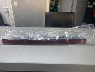 TRECE STOP A4 B6 za Audi A4