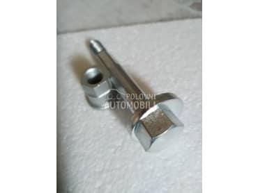 srafovi za stelovanje trapa za Dodge Caliber od 2006. do 2012. god.