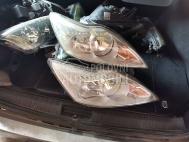 desni far fokus restajling za Ford Focus od 2003. do 2010. god.