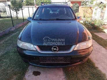 RESTAJLING FAROVI za Opel Vectra B od 2000. do 2002. god.