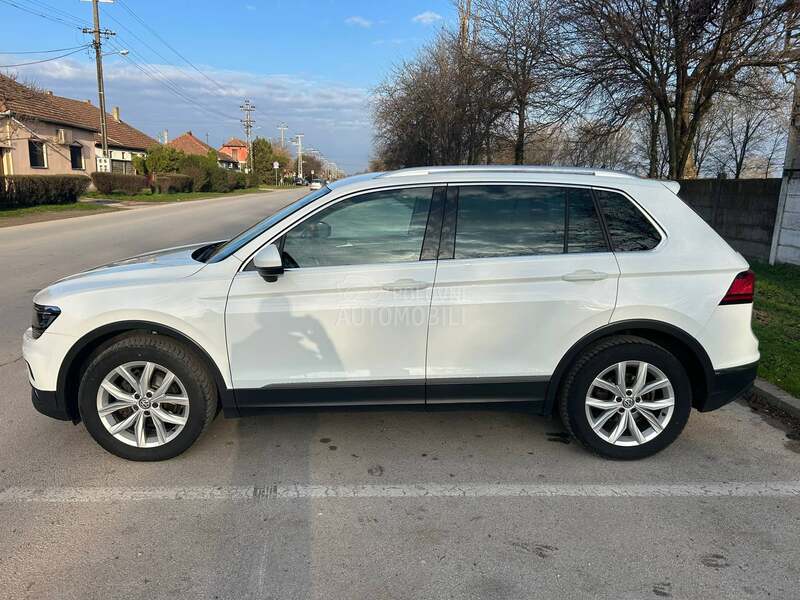 Volkswagen Tiguan 4x4 DSG VIRTUAL LED