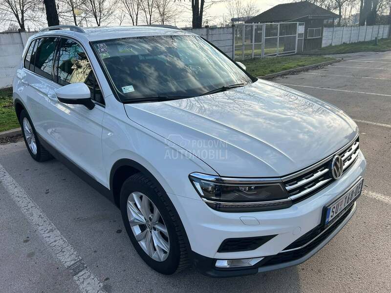 Volkswagen Tiguan 4x4 DSG VIRTUAL LED