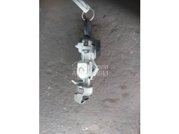 Brava kontakt za Ford Focus od 2007. do 2011. god.