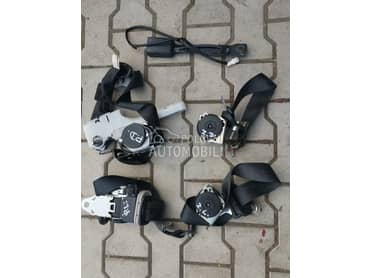 sigurnosni pojas za Nissan Juke od 2010. do 2014. god.