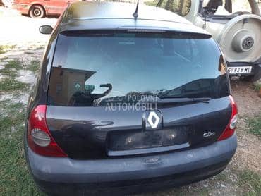 trece stop svetlo za Renault Clio od 1998. do 2007. god.