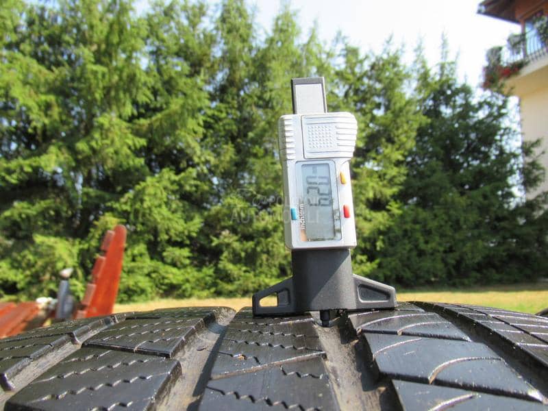 Continental 275/40 R22 Sve sezone