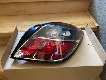 astra h zadnji desni stop gtc za Opel Astra H