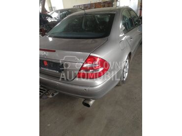 Stop lampe za Mercedes Benz E Klasa od 2003. do 2008. god.