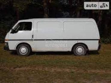 Isuzu Midi -  kompletan auto u delovima