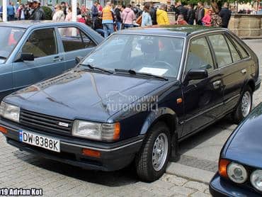 Mazda 323 BF 3/5v -  kompletan auto u delovima