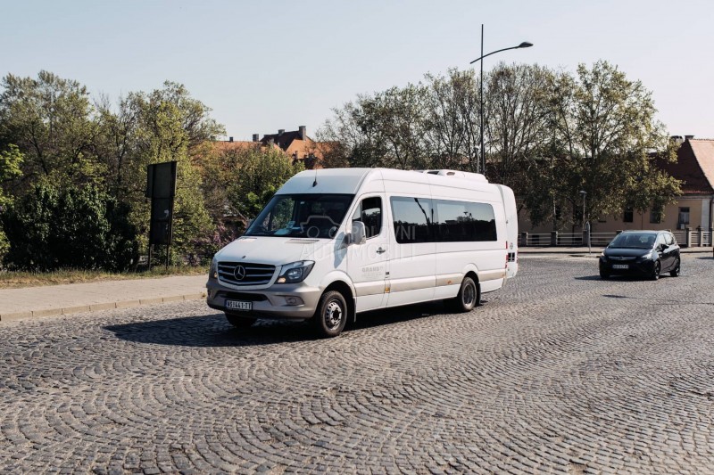 Mercedes Benz Sprinter
