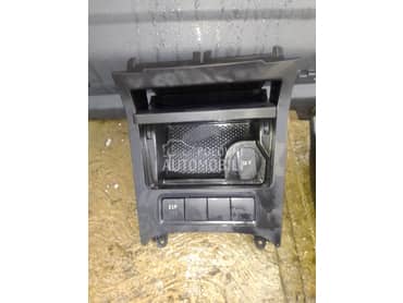 prednja piksla za Volkswagen Golf 5 od 2004. do 2008. god.