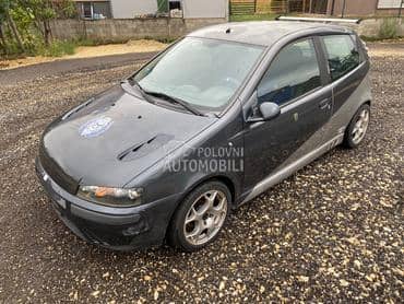 Fiat Punto -  kompletan auto u delovima
