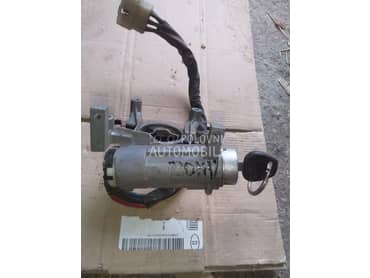 Kontakt brava za Hyundai Pony od 1990. do 1996. god.