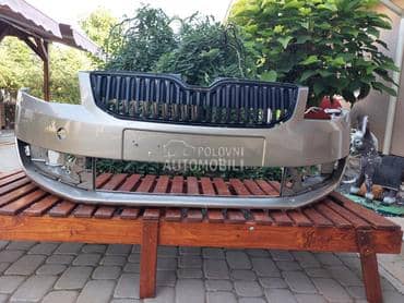 Prednji branik za Škoda Octavia od 2013. do 2016. god.