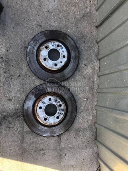 Zadnji diskovi 2.0 TDI