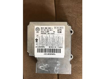 Air bag centrala 655 L za Audi A4, A5, Q5 od 2007. do 2016. god.