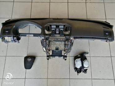 Instrument tabla Insignia za Opel Insignia od 2008. do 2013. god.