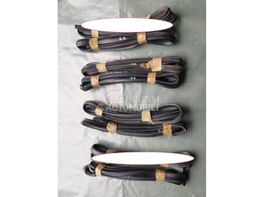 gumeni keder vrata za Suzuki Grand Vitara od 2006. do 2012. god.