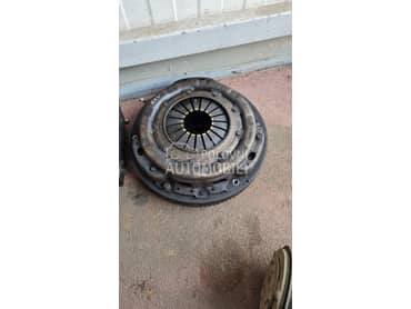 Kvacilo za Nissan Navara