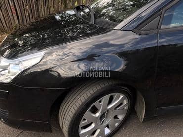 Levo krilo za Citroen C4