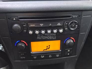 Fabrički CD plejer za Citroen C4