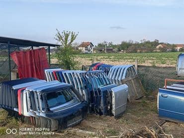 Prednja leva vrata za Volkswagen Bora, Nova Buba, Polo ...