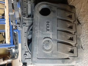 poklopac motora za Škoda Superb od 2008. do 2012. god.