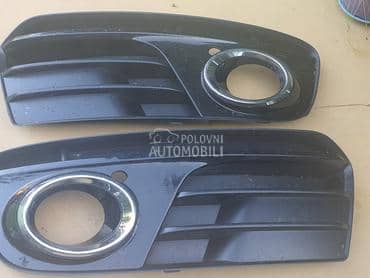 rešetka maglenke branika za Audi Q5