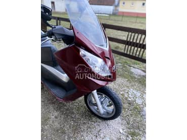 Peugeot satelis 125