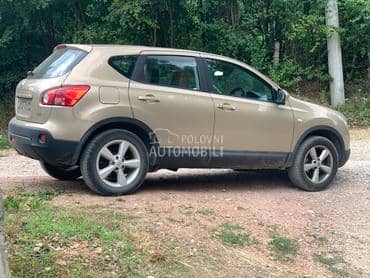 desna vrata za Nissan Qashqai od 2006. do 2010. god.