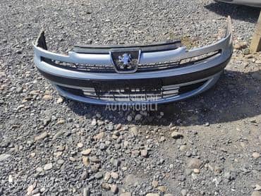 Branik za Peugeot 807 od 2002. do 2012. god.