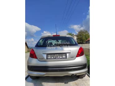 gepek vrata za Peugeot 207 od 2006. do 2012. god.