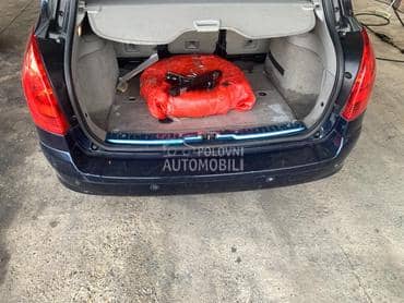 gepek vrata za Peugeot 308 od 2007. do 2013. god.