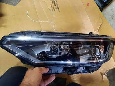 far za Volkswagen Passat B8