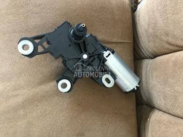Motor zadnjeg brisaca za Audi A4 od 2001. do 2016. god.