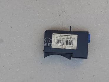 Citac kartice za Renault Laguna od 2001. do 2007. god.