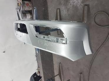 Prednji branik siva metalik za Opel Astra H od 2004. do 2007. god.