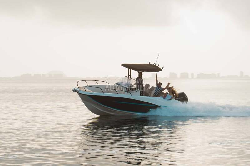 Quicksilver 705 Open i Mercury 150 ks