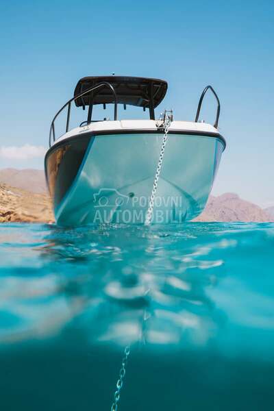 Quicksilver 705 Open i Mercury 150 ks