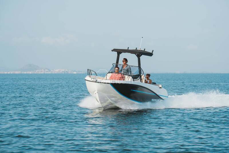 Quicksilver 705 Open i Mercury 150 ks