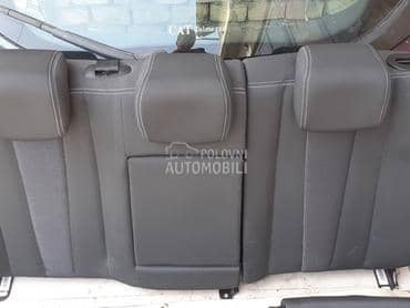 Zadnja klupa za Renault Megane od 2008. do 2013. god.