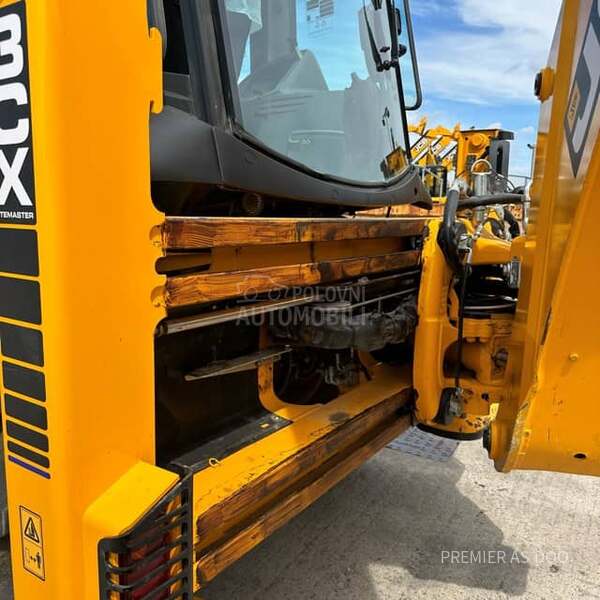 JCB 3CX PLUS