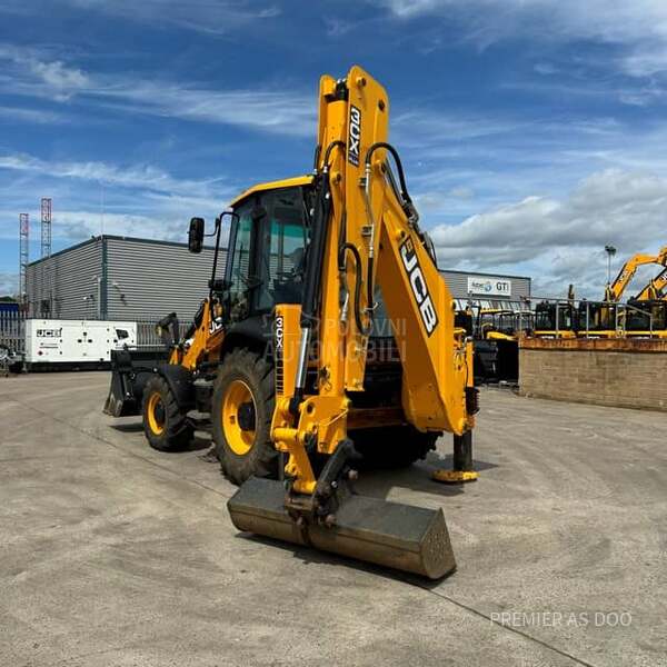 JCB 3CX PLUS