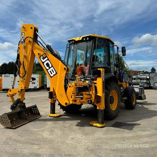 JCB 3CX PLUS